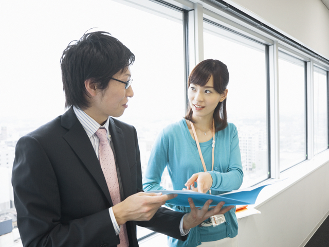 稼げる副業なら覆面調査員をチェック